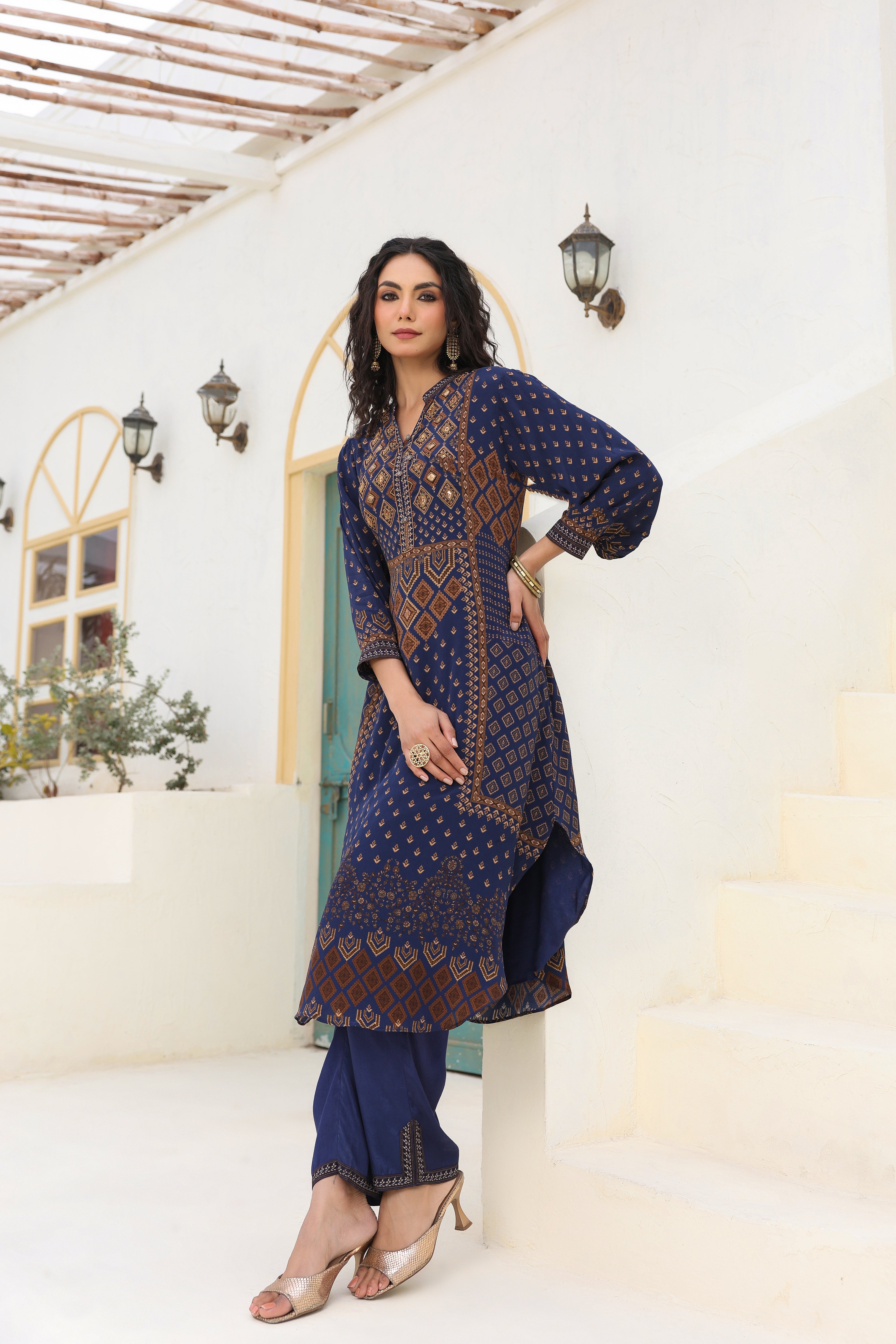 Deep Blue Ethnic Printed Crepe Silk Kurta Pants Set