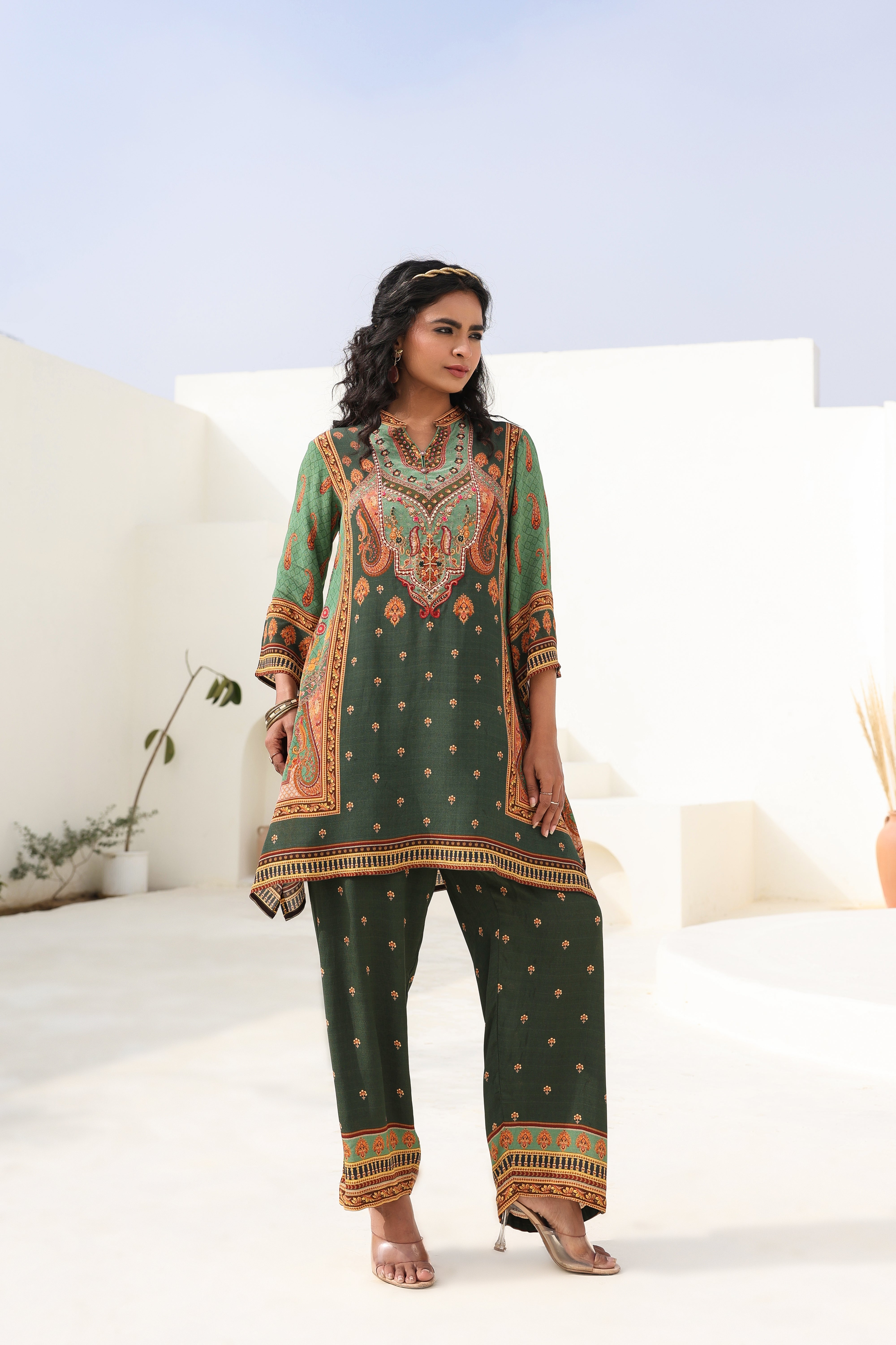 Green Traditional Printed Crepe Silk Kurta Pants Set