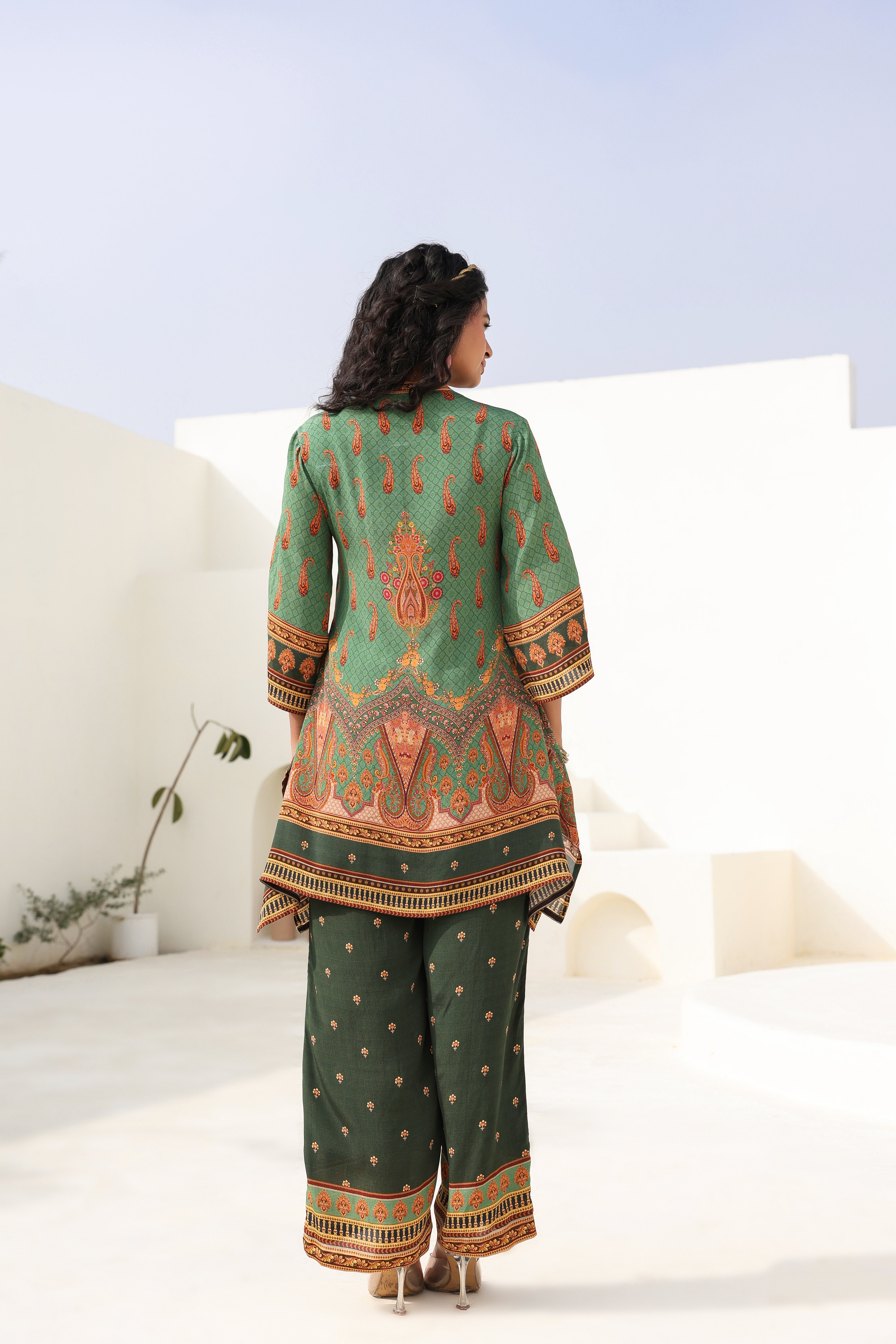 Green Traditional Printed Crepe Silk Kurta Pants Set