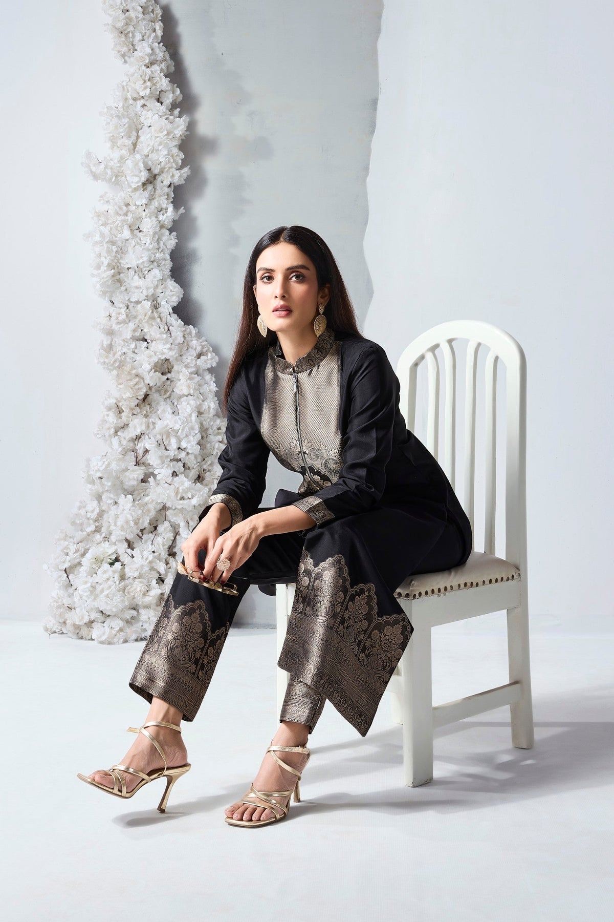 Noir Black Embellished Viscose Silk Kurta Set