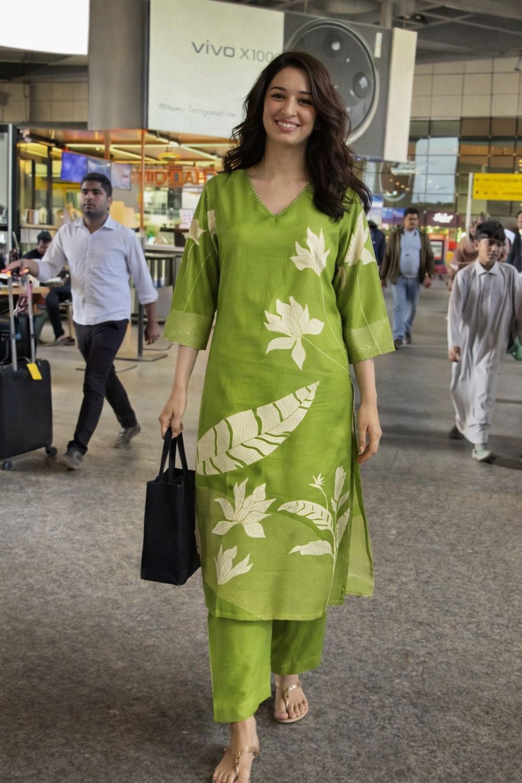 Leaf Green Printed Soft Muslin Silk Kurta Set
